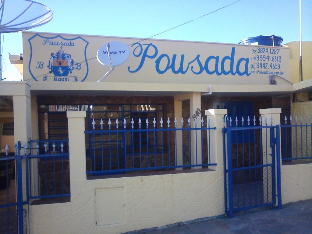 Pousada B & B Águas de Lindóia Exteriör bild